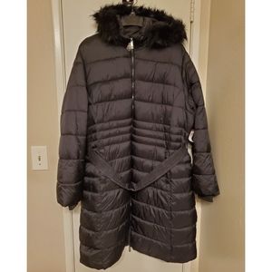 Black Long Coat w/ Fur Trim Hood 3X
